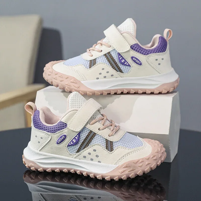 Girls' Pink Breathable Tire Soles, Mid Size Children's Sports Shoes, 2024 New Spring and Autumn Boys' Mesh Outdoor Running Shoes
Girls' Pink Breathable Tire Soles, Mid Size Children's Sports Shoes, 2024 New Spring and Autumn Boys' Mesh Outdoor Running Shoes