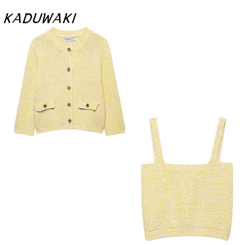 KADUWAKI Spring New Product Sweet Fragrant Round Neck Long Sleeve Patch Bag Decoration Simple Knitted Coat 2pcs Camisas De Mujer
KADUWAKI Spring New Product Sweet Fragrant Round Neck Long Sleeve Patch Bag Decoration Simple Knitted Coat 2pcs Camisas De Mujer