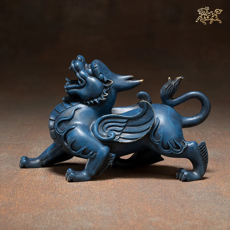 Brass Ornaments Small Crafts Suitable for Living Room Desktop Wine Cabinet Office Decorations Gift Box New Chinese Style Cyan
Brass Ornaments Small Crafts Suitable for Living Room Desktop Wine Cabinet Office Decorations Gift Box New Chinese Style Cyan