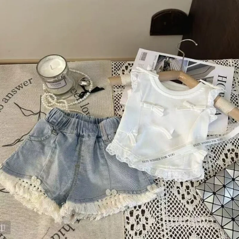 Kids Girls' Summer Suit Fashionable Summer Latest Children's Short Sleeve T-shirt Shorts Two Piece Baby Clothing Kids Outfits
Kids Girls' Summer Suit Fashionable Summer Latest Children's Short Sleeve T-shirt Shorts Two Piece Baby Clothing Kids Outfits