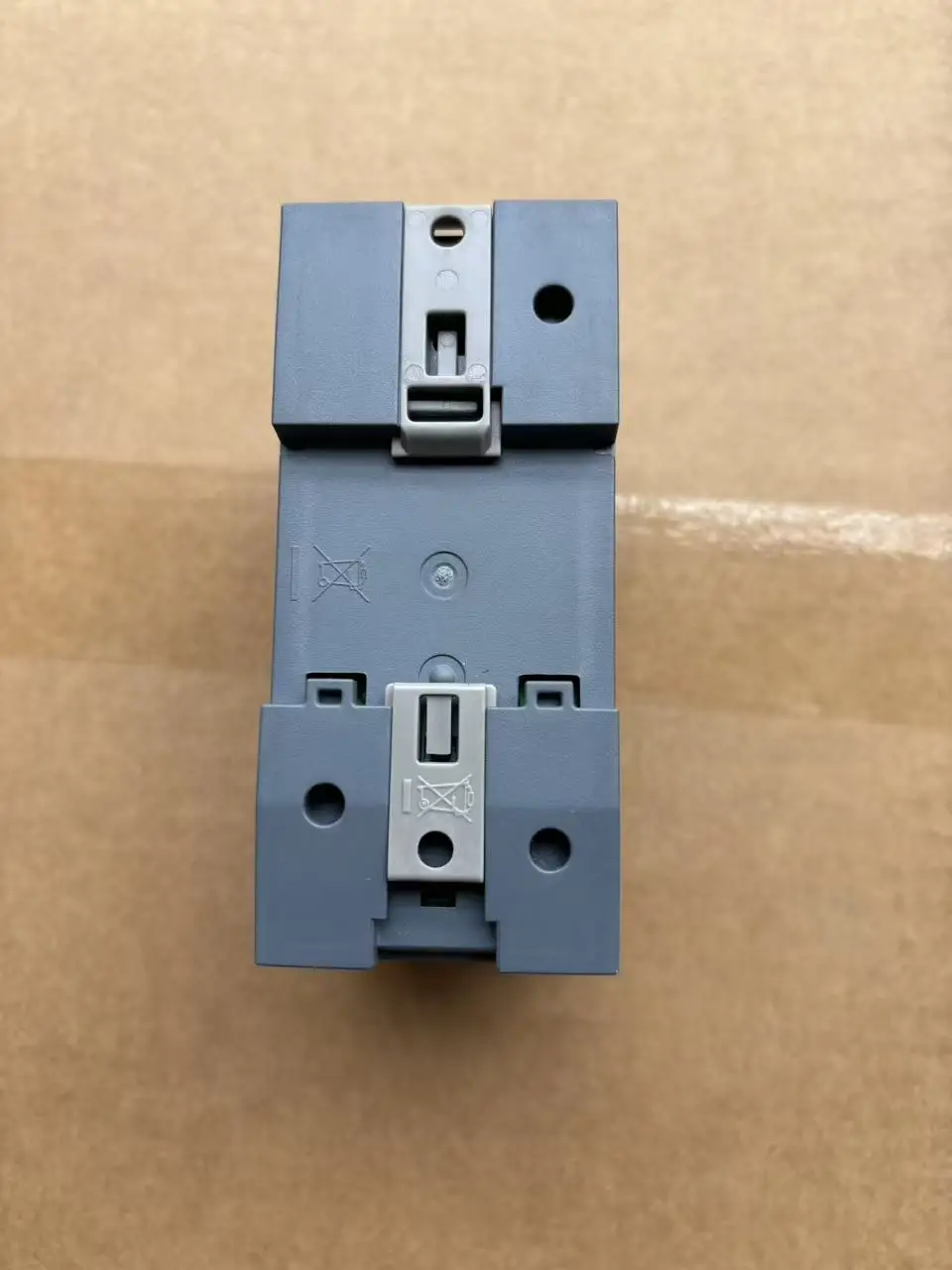 6ES7 231-5QF32-0XB0 PLC module
6ES7 231-5QF32-0XB0 PLC module