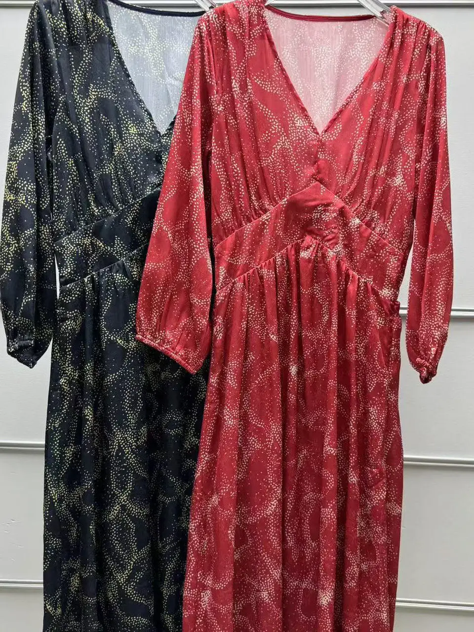 Romantic Polka Dot Print V-Neck Slimming Wrap Dress Versatile Spring Summer New Year Style French Style Long Sleeve Casual Dress
Romantic Polka Dot Print V-Neck Slimming Wrap Dress Versatile Spring Summer New Year Style French Style Long Sleeve Casual Dress