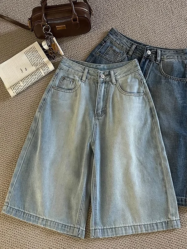 Retro Washed Denim Shorts Men's Summer New Korean Style Trendy High Street Wide Leg mid Waist Five-Quarter Length Casual Jeans
Retro Washed Denim Shorts Men's Summer New Korean Style Trendy High Street Wide Leg mid Waist Five-Quarter Length Casual Jeans