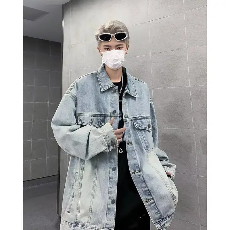 Винтажная джинсовая куртка цвета adient, мужская повседневная одежда Sli, осенняя новинка, модная рабочая одежда, пальто свободного покроя с несколькими карманами
Винтажная джинсовая куртка цвета adient, мужская повседневная одежда Sli, осенняя новинка, модная рабочая одежда, пальто свободного покроя с несколькими карманами