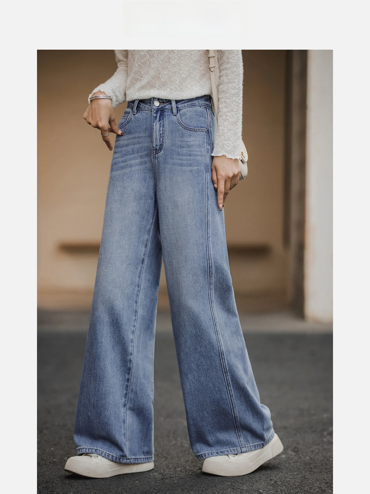 Женские джинсы с высокой талией и широкими штанинами, свободного кроя, повседневные, весенние, новые, с эффектом похудения и декоративной отделкой по линии талии
Женские джинсы с высокой талией и широкими штанинами, свободного кроя, повседневные, весенние, новые, с эффектом похудения и декоративной отделкой по линии талии