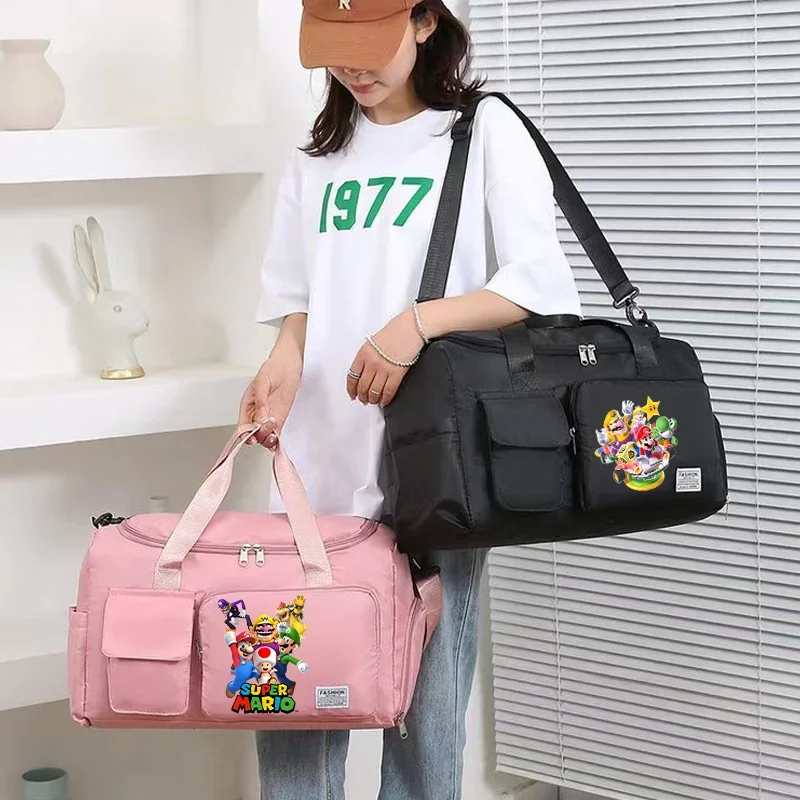 Super Mario Handbag Backpack Princess Peach Luigi Travel Tote Bag Large Capacity Portable Watertight Gym Bags Birthday Present
Super Mario Handbag Backpack Princess Peach Luigi Travel Tote Bag Large Capacity Portable Watertight Gym Bags Birthday Present