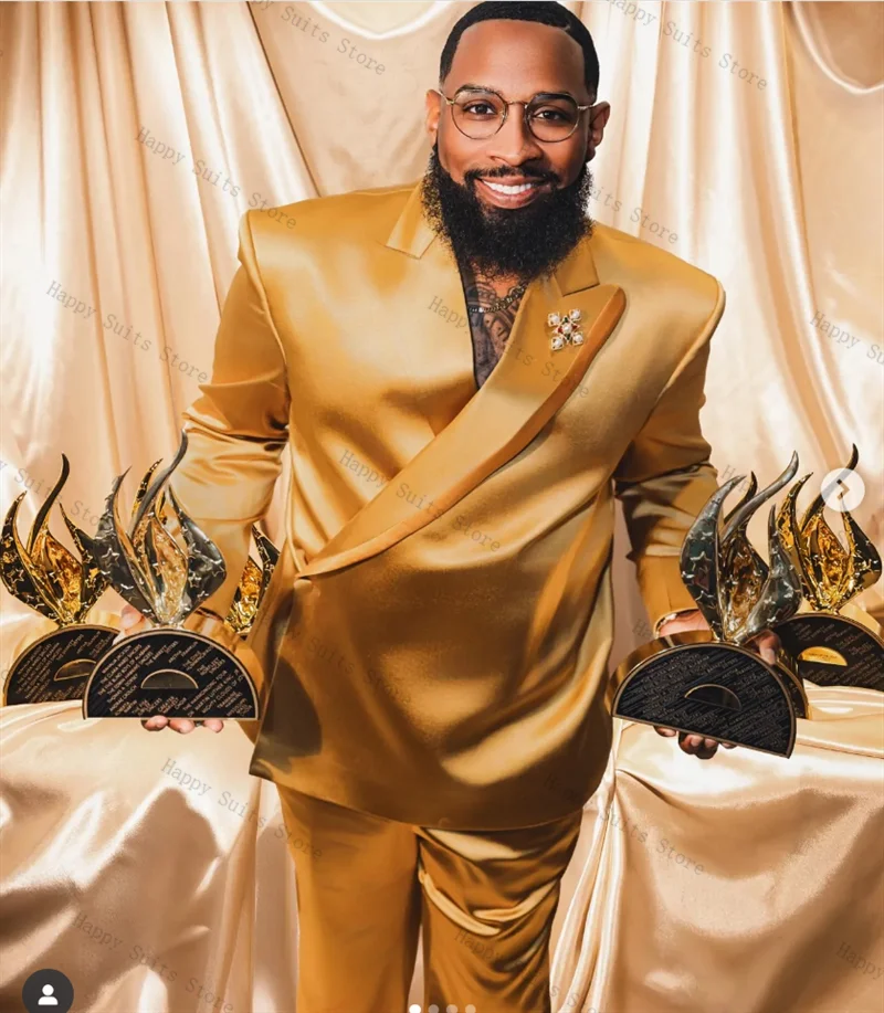 Golden Satin Men Suit Set 2 Piece Blazer+Pants Plus Size Wedding Tuxedo Formal Office Business Coat Customized Wedding Jacket
Golden Satin Men Suit Set 2 Piece Blazer+Pants Plus Size Wedding Tuxedo Formal Office Business Coat Customized Wedding Jacket