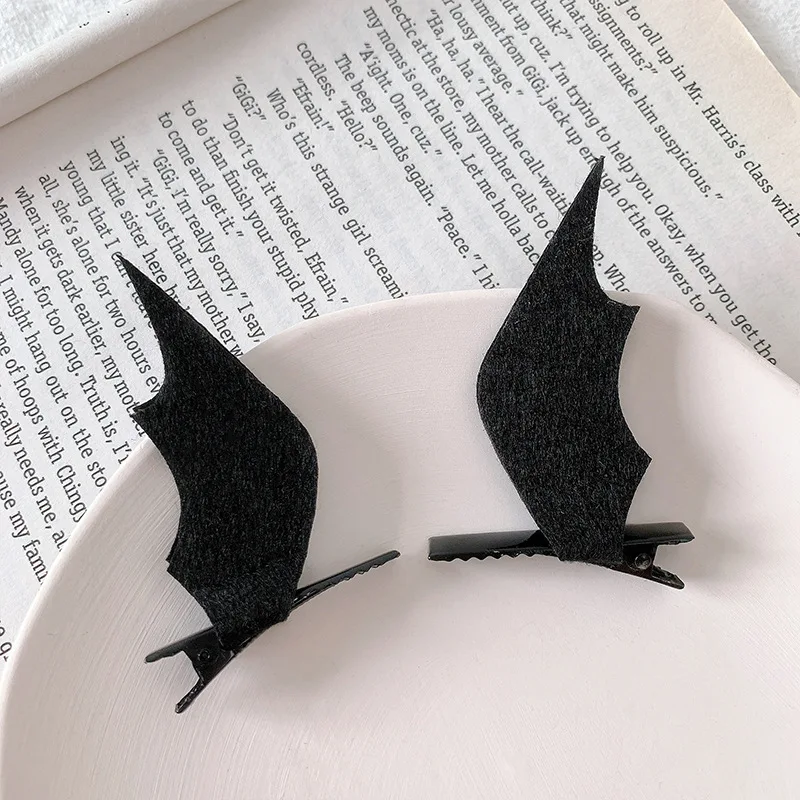 2 PCS Halloween Hair Clips Black Devil Wings Hairpins Gothic Bat Spider Bobby Pin Cosplay Party Hairclips Women Hair Accessories
2 PCS Halloween Hair Clips Black Devil Wings Hairpins Gothic Bat Spider Bobby Pin Cosplay Party Hairclips Women Hair Accessories