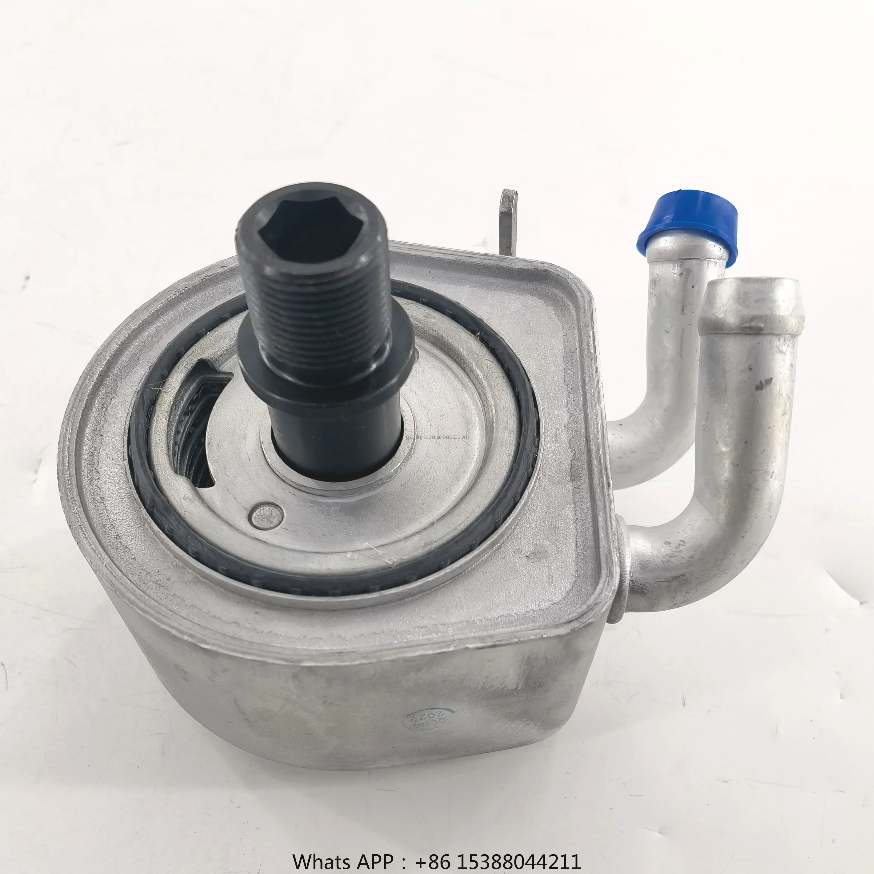 High Quality Engine Oil Radiator 1S7Z-6A642AA 1S7E-6A642CC 4366325 For Ford
High Quality Engine Oil Radiator 1S7Z-6A642AA 1S7E-6A642CC 4366325 For Ford