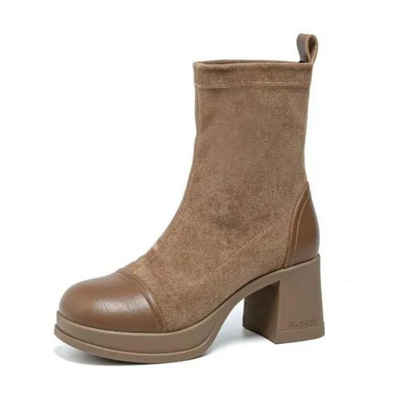 Короткие женские туфли Черные женские ботильоны Носки Обувь Боевые ботильоны Очень высокие каблуки Замшевые осенние ботинки на каблуке в стиле панк
Короткие женские туфли Черные женские ботильоны Носки Обувь Боевые ботильоны Очень высокие каблуки Замшевые осенние ботинки на каблуке в стиле панк