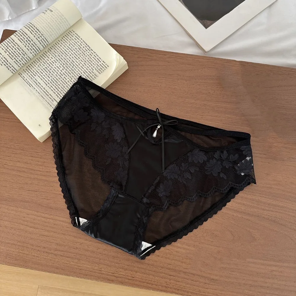 Thin Low Waist Lace Panties Satin Silk Cotton Crotch Underwear for Women Transparent Briefs Mesh Lace Briefs Girl
Thin Low Waist Lace Panties Satin Silk Cotton Crotch Underwear for Women Transparent Briefs Mesh Lace Briefs Girl