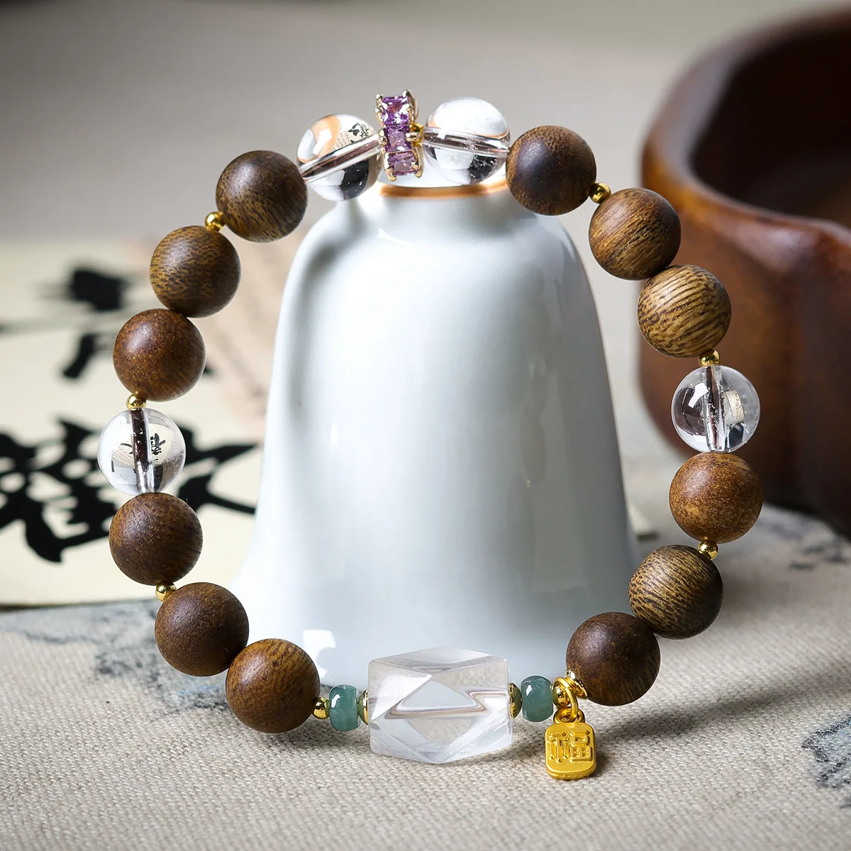 2026 New Yellow Agarwood Bracelet Original Natural White Crystal Chinese Style Beaded Bracelet Gifts
2026 New Yellow Agarwood Bracelet Original Natural White Crystal Chinese Style Beaded Bracelet Gifts