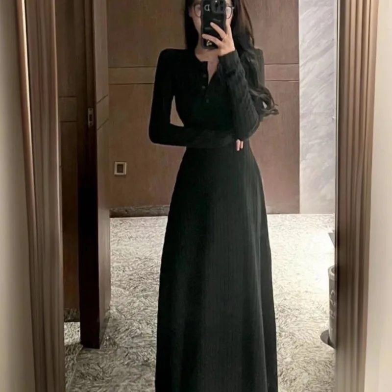 Korean Style Slim Fit Long Sleeved Dress For Women Autumn Knitted Round Neck French Long Skirt Casual High Street Style Dress
Korean Style Slim Fit Long Sleeved Dress For Women Autumn Knitted Round Neck French Long Skirt Casual High Street Style Dress