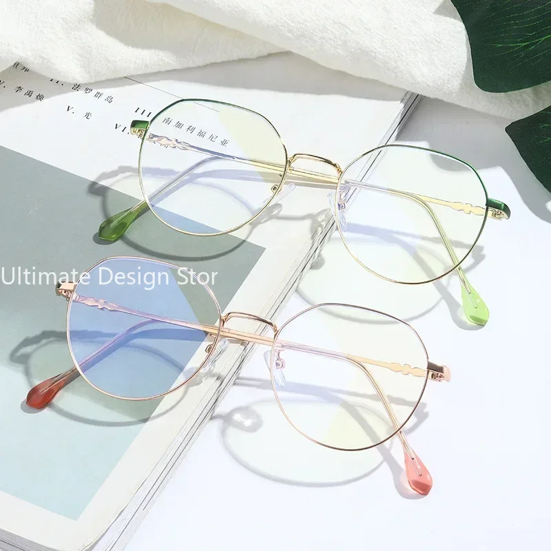 Vintage Transparent Blue Light Computer Glasses Round Anti Blue Light Protection Glass Vintage Eyewear for Screen
Vintage Transparent Blue Light Computer Glasses Round Anti Blue Light Protection Glass Vintage Eyewear for Screen