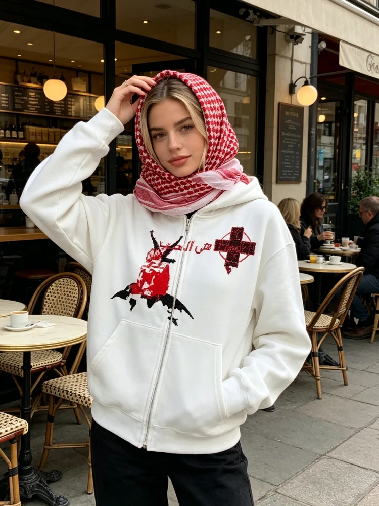 Y2K printed hoodie street fashion item design, warm face mask, cross-border men's and women's retro American winter style
Y2K printed hoodie street fashion item design, warm face mask, cross-border men's and women's retro American winter style