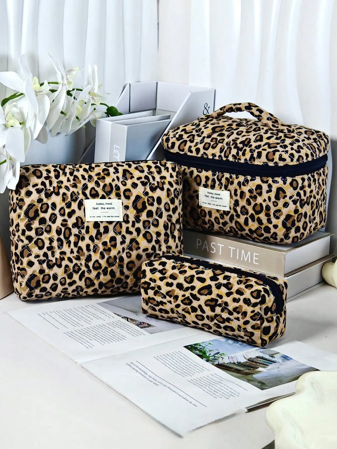 A cotton quilted travel makeup bag with a cute floral design. Large, medium and small sizes are available. Suitable for ladies and girls. Brown leopard print pattern. Cute.
A cotton quilted travel makeup bag with a cute floral design. Large, medium and small sizes are available. Suitable for ladies and girls. Brown leopard print pattern. Cute.