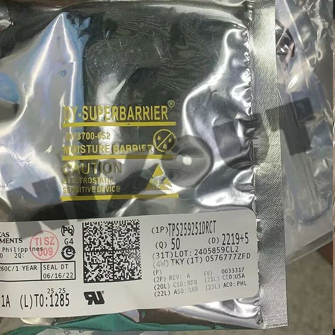 100 шт. ~ 500/партия TPS259251DRCT tps259251дц TPS259251 259251 TPS259251DRCR SON-10 обязательство по 100% новейшему оригинальному бренду
100 шт. ~ 500/партия TPS259251DRCT tps259251дц TPS259251 259251 TPS259251DRCR SON-10 обязательство по 100% новейшему оригинальному бренду