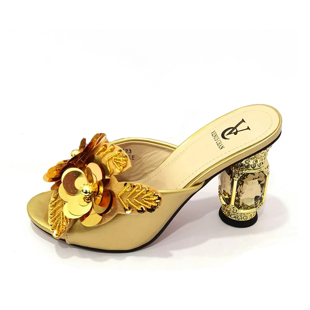 Spring Summer 2025 New Gold Color Sequin Nigerian Women's Shoes Party Shoes African Fashion Shoes And Bags Wedding Shoes
Spring Summer 2025 New Gold Color Sequin Nigerian Women's Shoes Party Shoes African Fashion Shoes And Bags Wedding Shoes