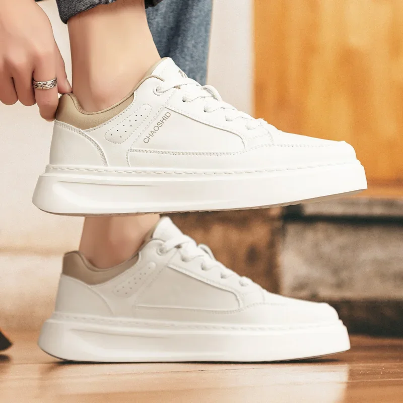 2025 New Spring Leather Thick Soled Small White Shoes Men's Casual Wear Resistant Non-slip Breathable Explosive Board Shoes
2025 New Spring Leather Thick Soled Small White Shoes Men's Casual Wear Resistant Non-slip Breathable Explosive Board Shoes