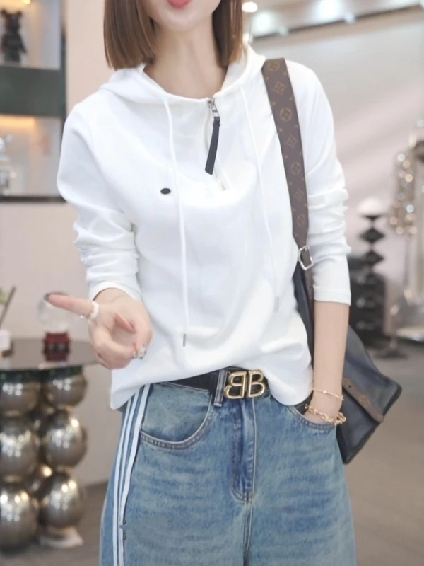 Korean Style Loose Fit Hoodie Women's Cotton Blend Zipper Hoodie plus Size Casual Top Trendy Spring New Arrival
Korean Style Loose Fit Hoodie Women's Cotton Blend Zipper Hoodie plus Size Casual Top Trendy Spring New Arrival