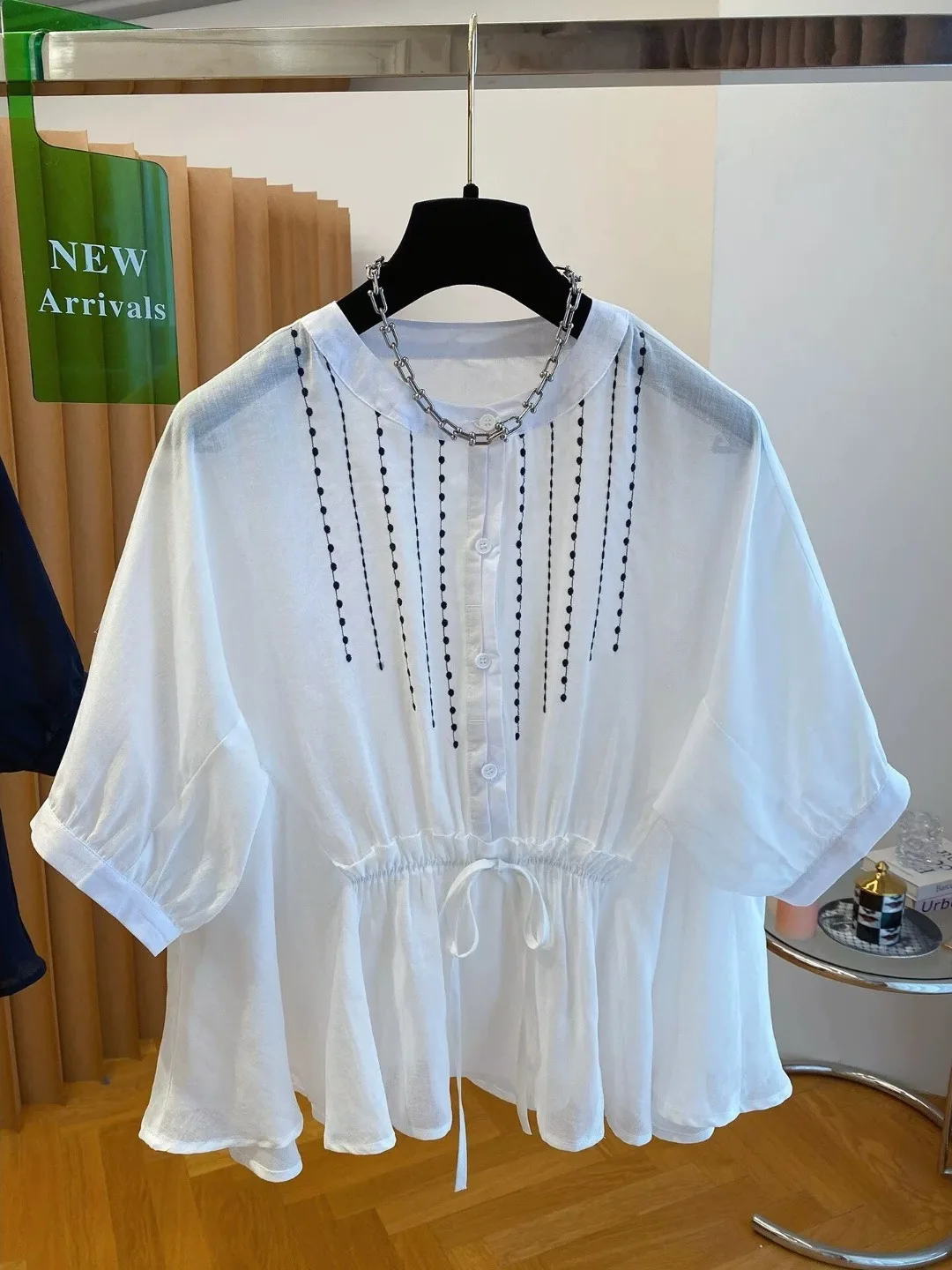Unique Lightweight Silk Shirt Women's Summer Slimming Fashionable Half Sleeve Babydoll Top Cotton Linen Blend
Unique Lightweight Silk Shirt Women's Summer Slimming Fashionable Half Sleeve Babydoll Top Cotton Linen Blend