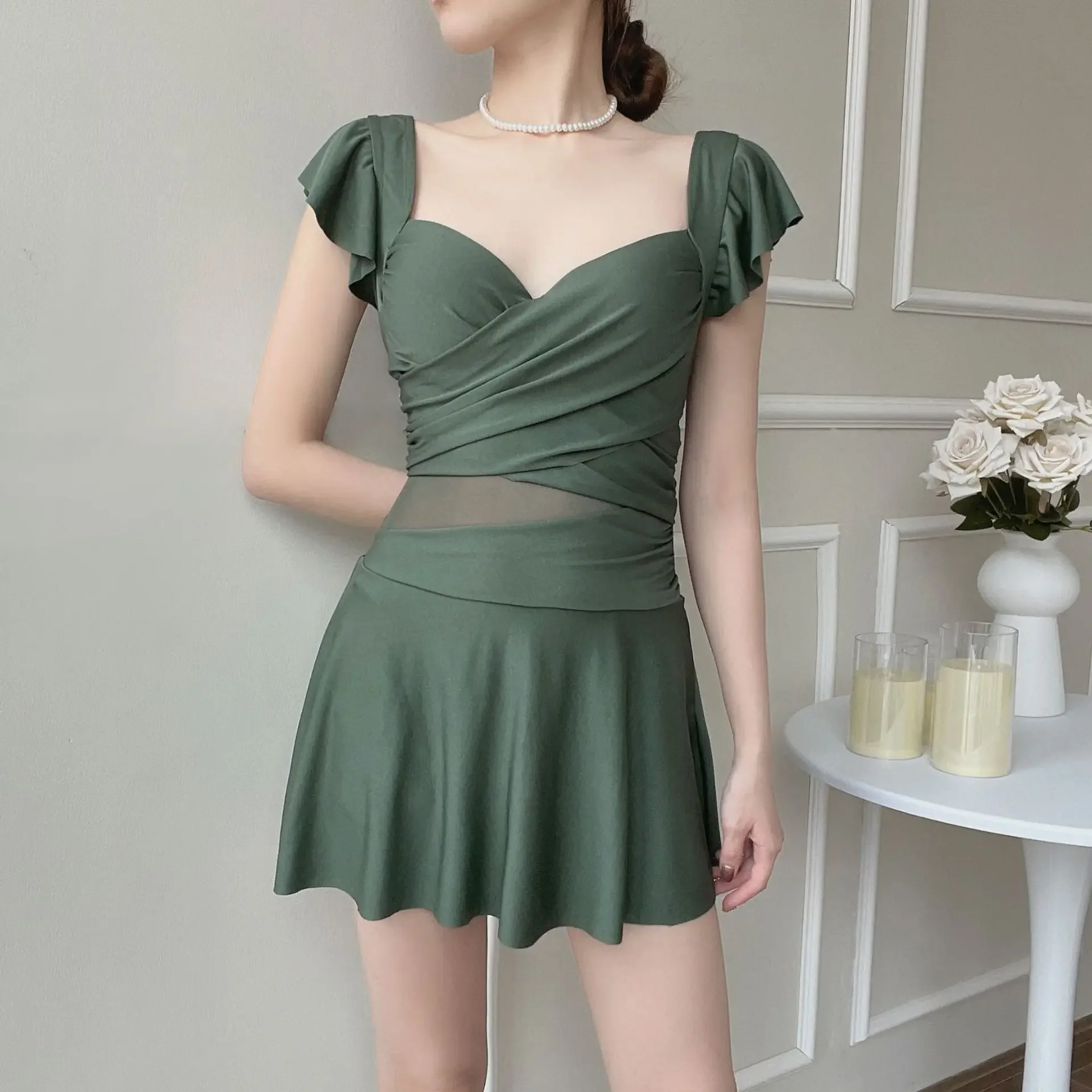 Areathable Women's One-piece Solid Color French Swimsuit Conservative Slimming Steel Support Bra Dress Style Swimsuit Hot Spring
Areathable Women's One-piece Solid Color French Swimsuit Conservative Slimming Steel Support Bra Dress Style Swimsuit Hot Spring
