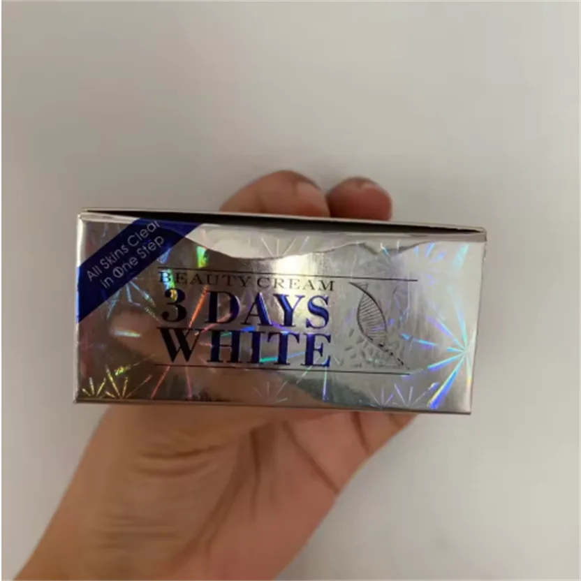Крем для лица с коллагеном IPCS 3 Days White, осветляющий и выравнивающий тон кожи, для гладкости кожи лица.
Крем для лица с коллагеном IPCS 3 Days White, осветляющий и выравнивающий тон кожи, для гладкости кожи лица.