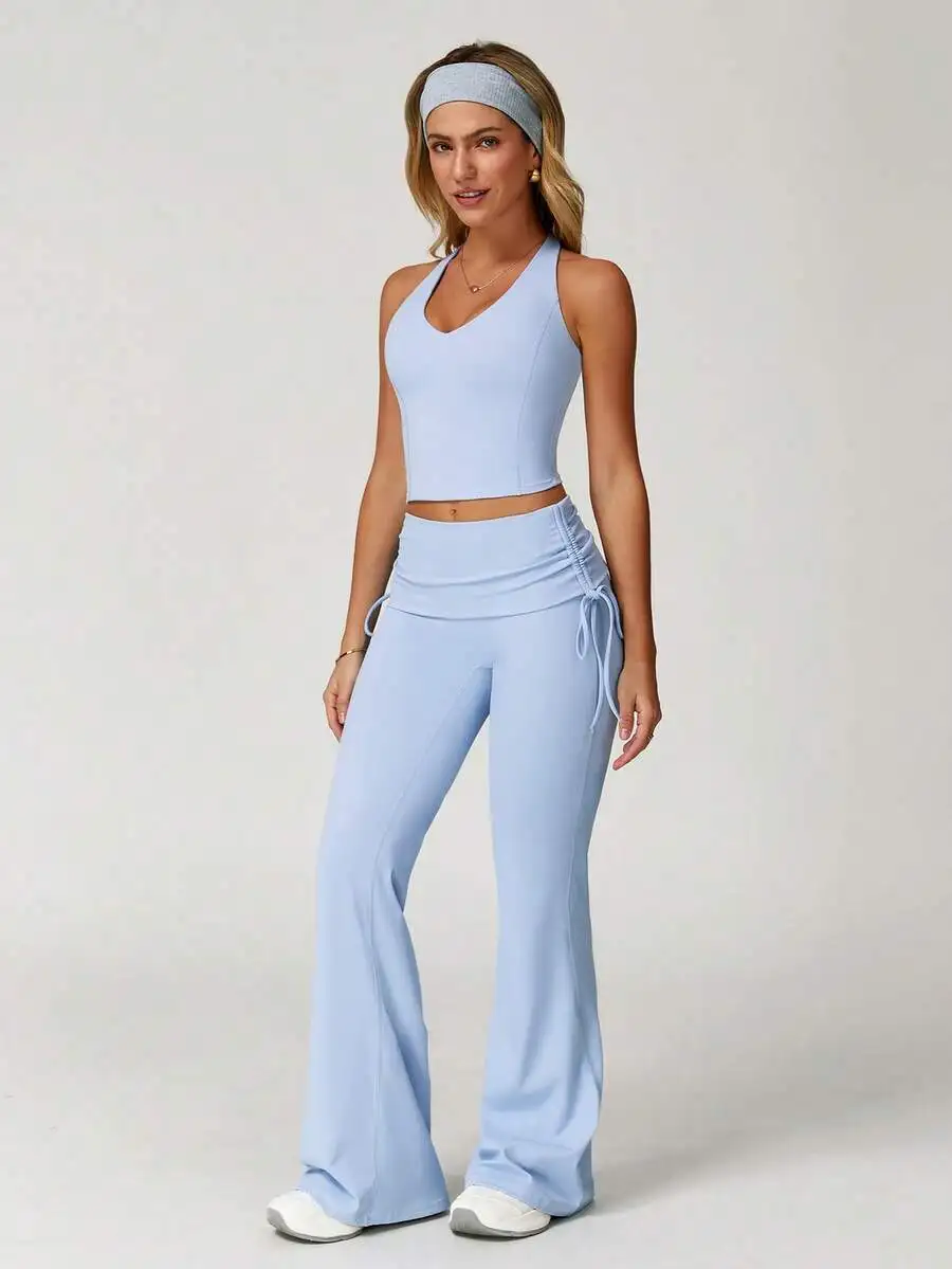 Женский комплект для йоги из 2 предметов: укороченный топ с V-образным вырезом и расклешенные леггинсы, высокоэластичная спортивная одежда для фитнеса и повседневной носки
Женский комплект для йоги из 2 предметов: укороченный топ с V-образным вырезом и расклешенные леггинсы, высокоэластичная спортивная одежда для фитнеса и повседневной носки