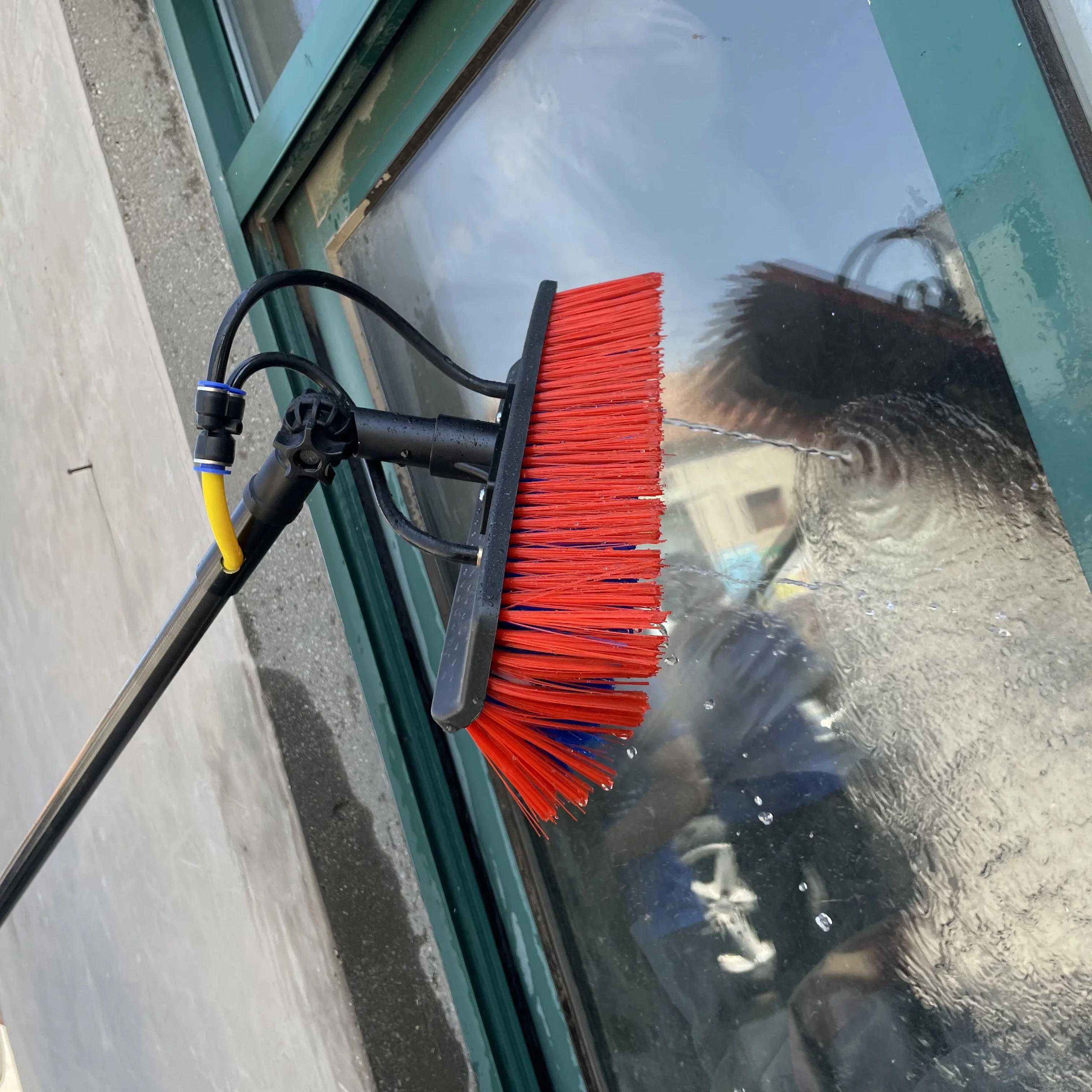 Commercial windows Cleaning Extension Solar Panel Cleaning Pole Water Fed Telescopic Pole Panel Solar Clean Brush
Commercial windows Cleaning Extension Solar Panel Cleaning Pole Water Fed Telescopic Pole Panel Solar Clean Brush