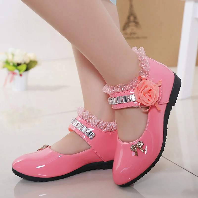 2022 New Children Elegant Princess PU Leather Sandals Kids Girls Wedding Dress Party Beaded Shoes For Girls
2022 New Children Elegant Princess PU Leather Sandals Kids Girls Wedding Dress Party Beaded Shoes For Girls