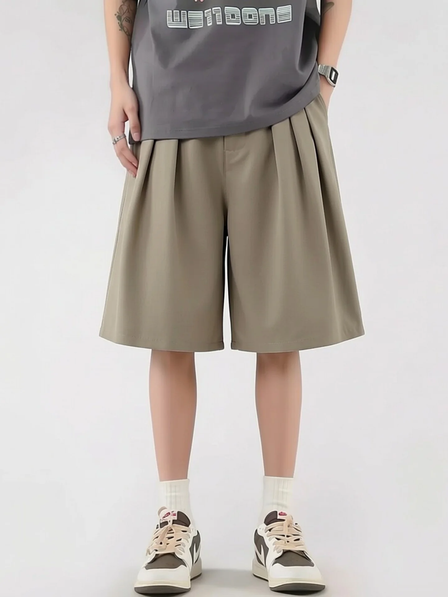 Vintage Tailored Short Pants Men's Casual College Style Pure Color Versatile Five-Quarter Length Straight Leg Summer Fashion
Vintage Tailored Short Pants Men's Casual College Style Pure Color Versatile Five-Quarter Length Straight Leg Summer Fashion