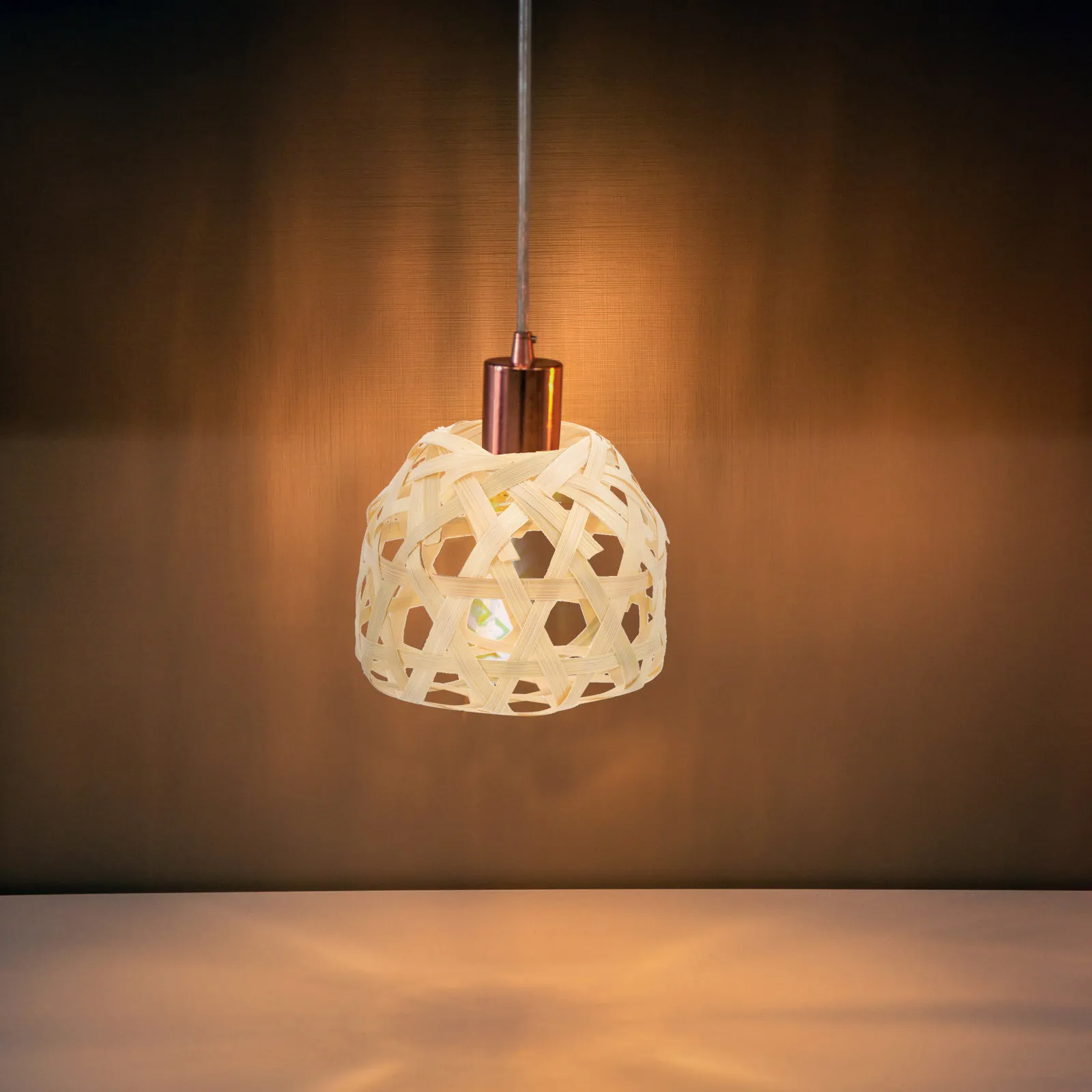 4Pcs Bamboo Lampshade Woven Rustic Style Hanging Lamp Cover Elegant Simple Design for Living Room Bedroom Cafe Decor Replacement
4Pcs Bamboo Lampshade Woven Rustic Style Hanging Lamp Cover Elegant Simple Design for Living Room Bedroom Cafe Decor Replacement