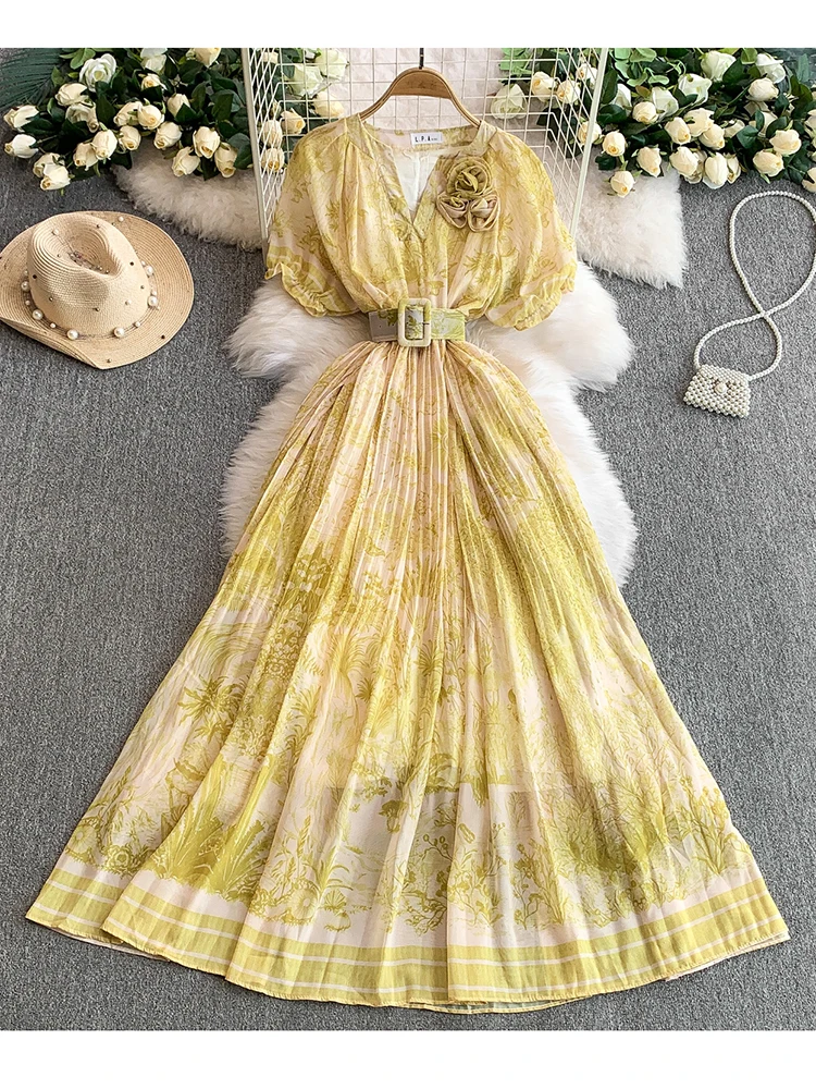 Summer Women's Beach Vacation Short Sleeved Dress French Retro Three-dimensional Flower V-neck Big Swing Pleated Dress L60
Summer Women's Beach Vacation Short Sleeved Dress French Retro Three-dimensional Flower V-neck Big Swing Pleated Dress L60