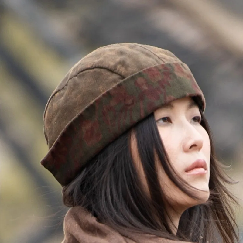 Autumn linen double plant dyed Lei Feng hat printed dome roll brim artistic
Autumn linen double plant dyed Lei Feng hat printed dome roll brim artistic