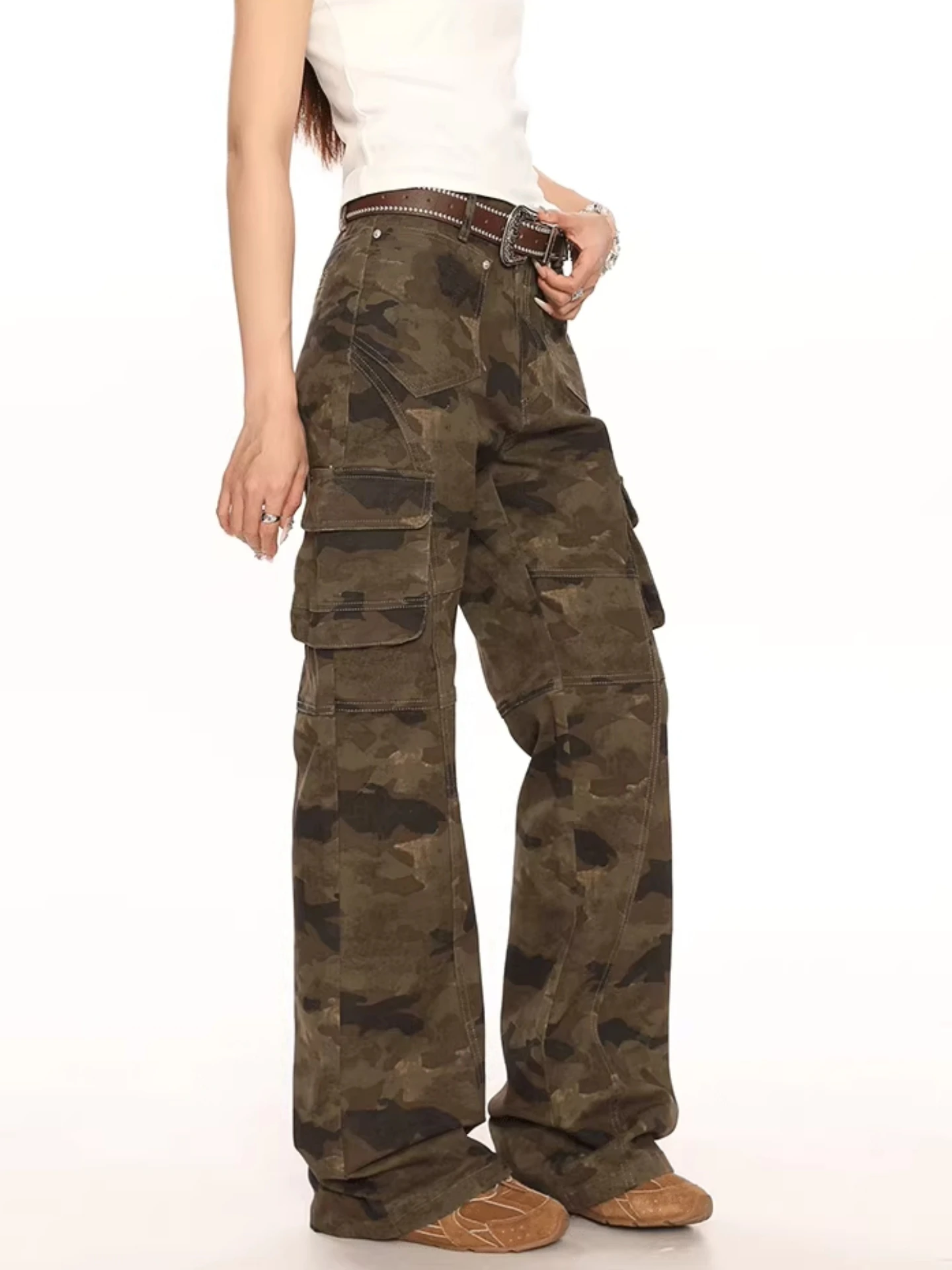 American Retro High Waist Camouflage Jeans Women's Design Sensation Straight Leg Loose Waste Land Style Workwear Trousers
American Retro High Waist Camouflage Jeans Women's Design Sensation Straight Leg Loose Waste Land Style Workwear Trousers