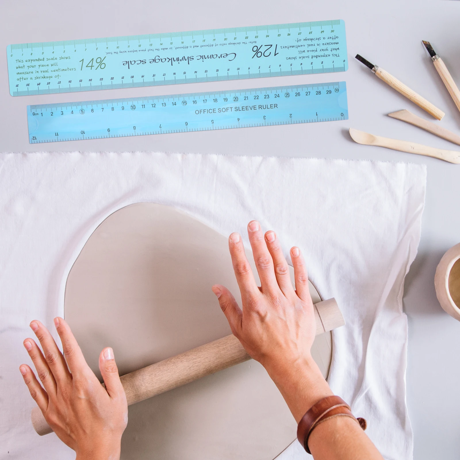 2 Pcs Ceramic Shrinkage Ruler Pottery Measuring Tools Flexible Plastic Soft Scale for Clay Sculpture Modeling Crafts Artwork
2 Pcs Ceramic Shrinkage Ruler Pottery Measuring Tools Flexible Plastic Soft Scale for Clay Sculpture Modeling Crafts Artwork