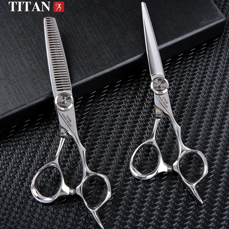 TITAN professional hairdresser scissors barber scissors hair cutting thinning set of 5.5/6.0/6.5.7.0inch japan440c steel
TITAN professional hairdresser scissors barber scissors hair cutting thinning set of 5.5/6.0/6.5.7.0inch japan440c steel