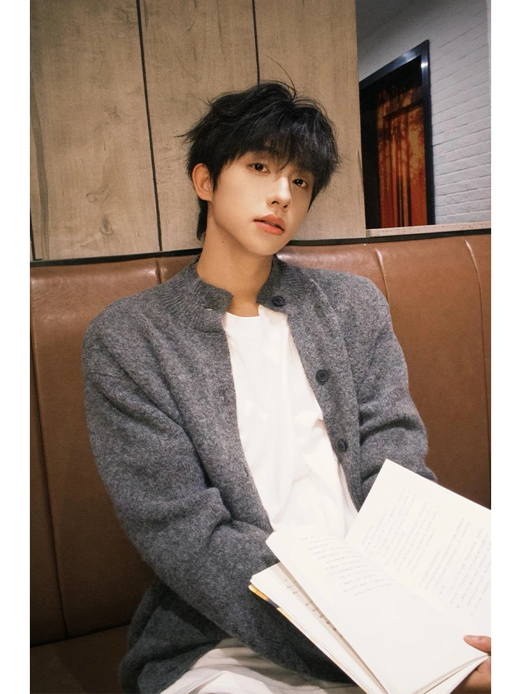 Мужской вязаный кардиган Cleanfit в американском и корейском стиле, повседневная свободная верхняя одежда, базовый слой для осени и зимы
Мужской вязаный кардиган Cleanfit в американском и корейском стиле, повседневная свободная верхняя одежда, базовый слой для осени и зимы