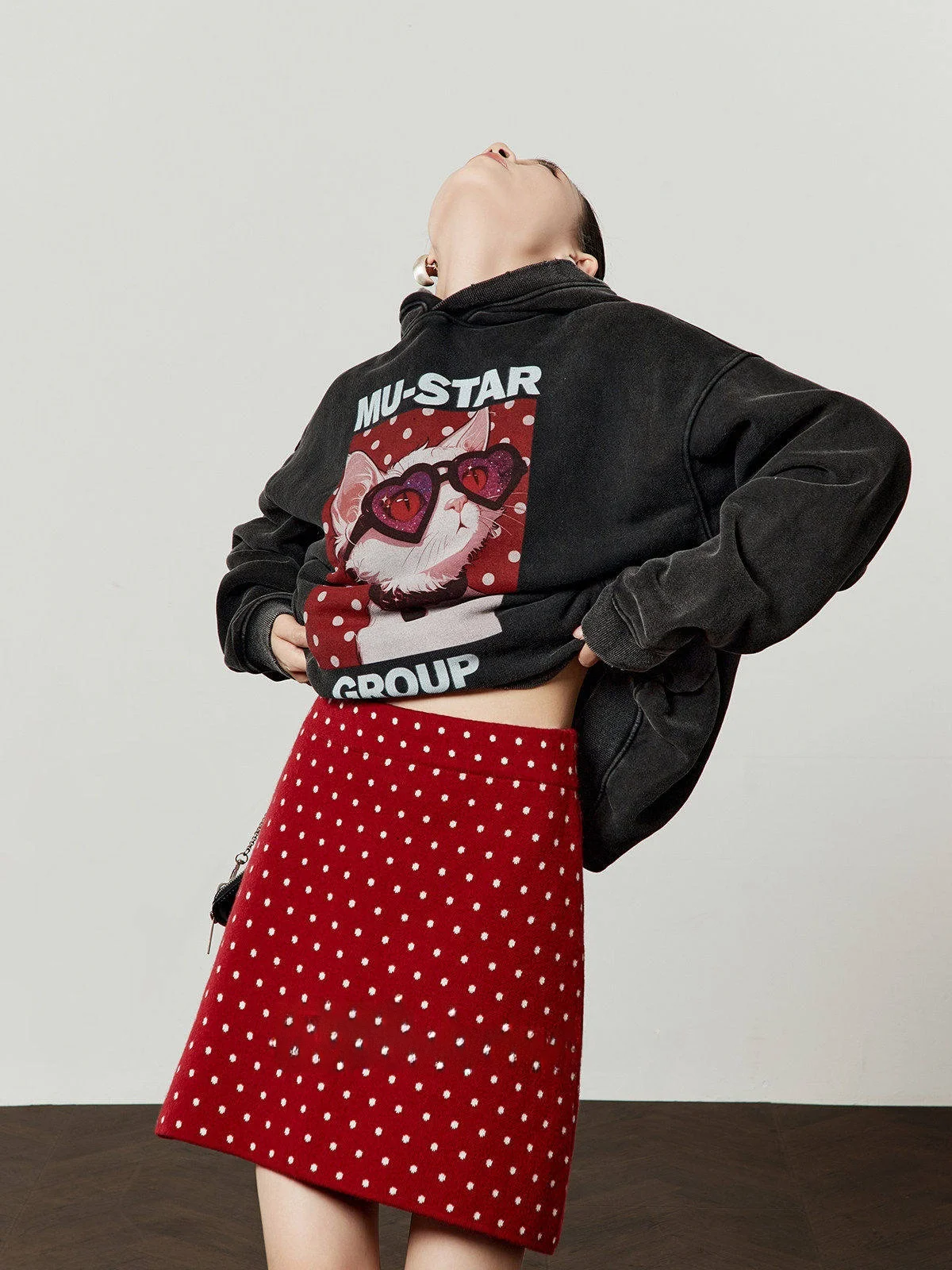 Женская толстовка Cool Meow Diary Bla Fce с капюшоном, новая весенняя модель с принтом, повседневная, удобная, свободного кроя, с длинными рукавами, на молнии
Женская толстовка Cool Meow Diary Bla Fce с капюшоном, новая весенняя модель с принтом, повседневная, удобная, свободного кроя, с длинными рукавами, на молнии