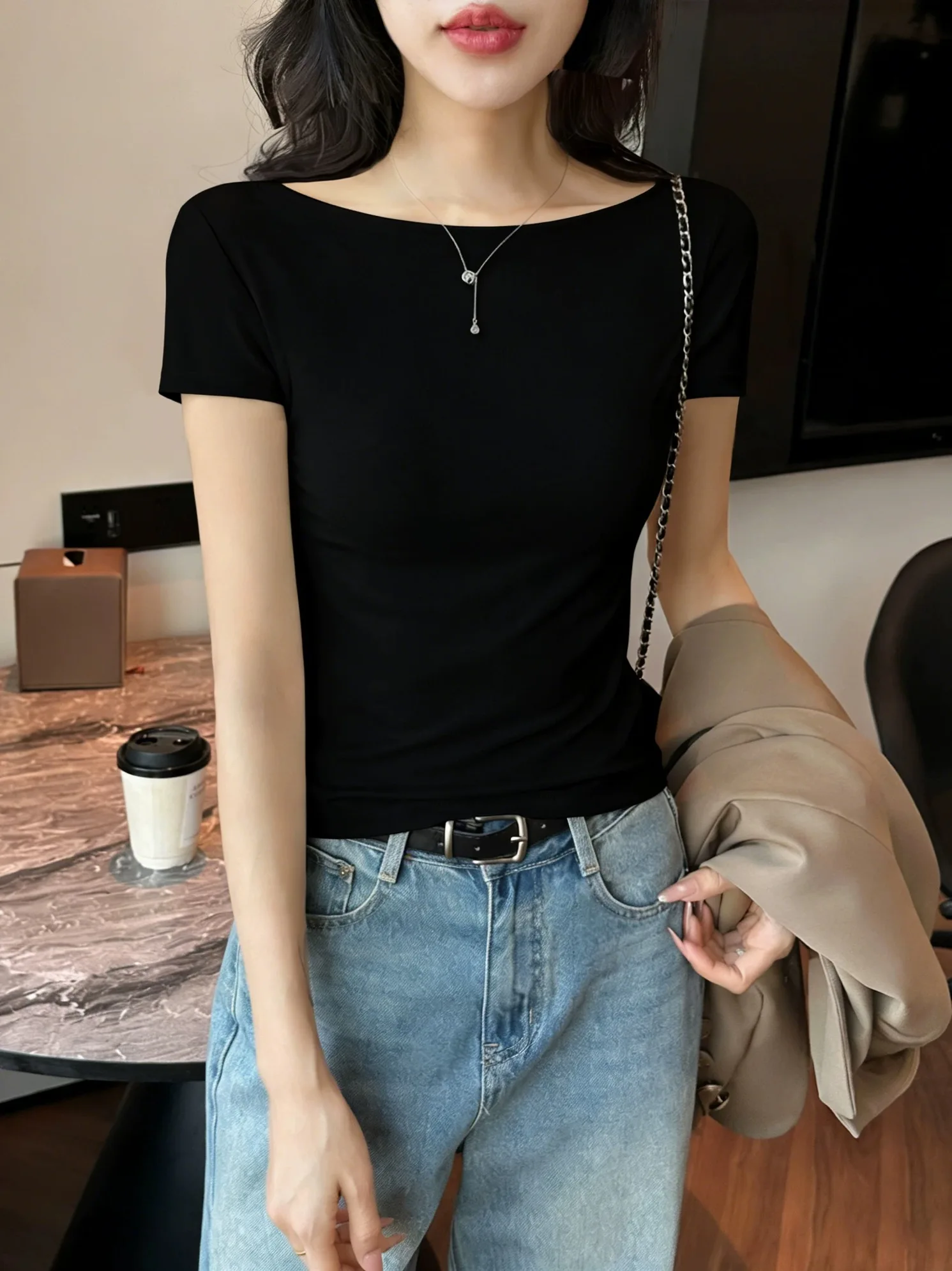 Slim Fit Short Sleeve T-Shirt Women's 95 Cotton Summer New Style plus Size Flattering One Shoulder High-End Feeling Trendy Top
Slim Fit Short Sleeve T-Shirt Women's 95 Cotton Summer New Style plus Size Flattering One Shoulder High-End Feeling Trendy Top