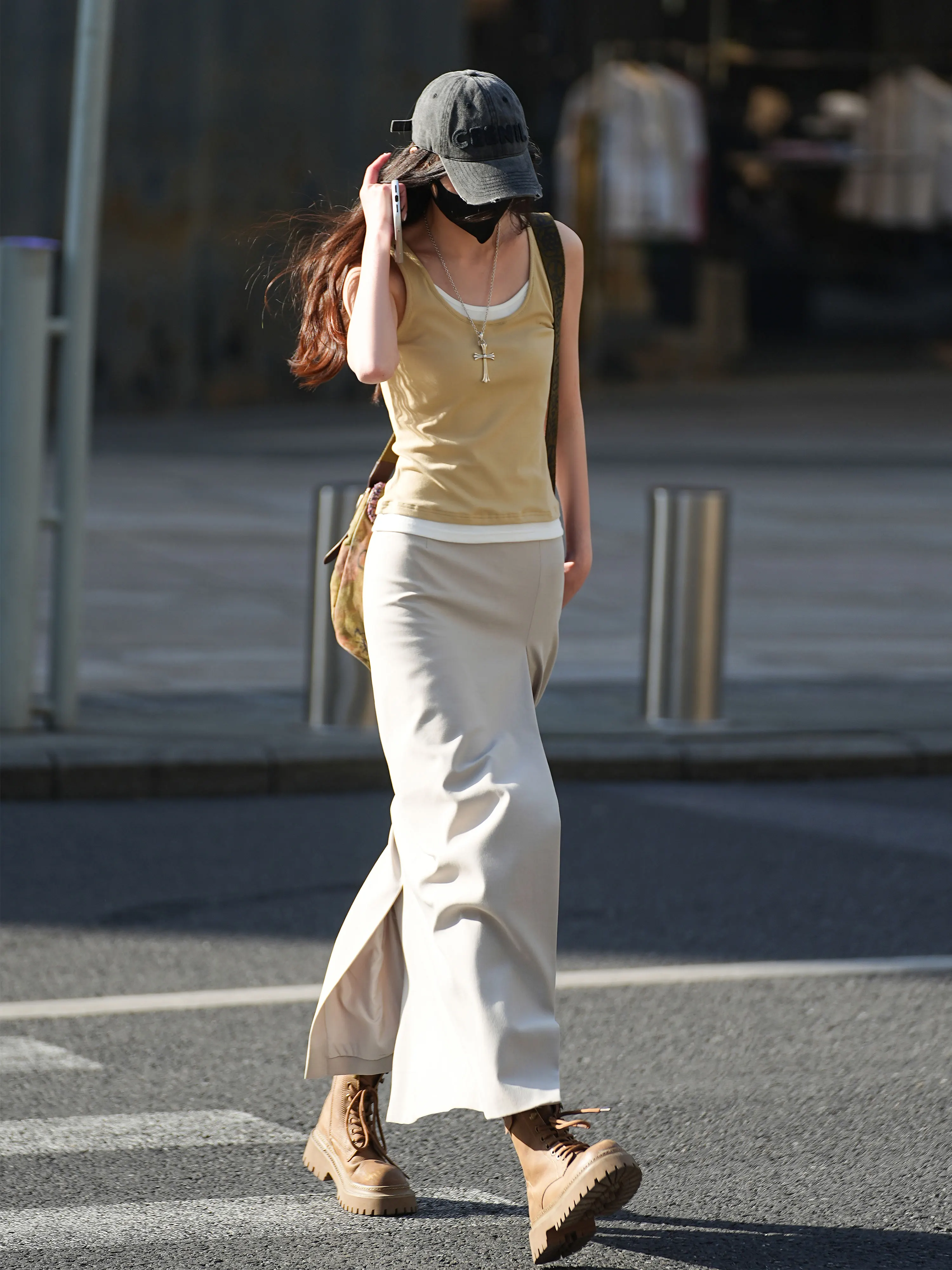 Khaki Color Knitted Wrap Vest Women's Slim Fit Summer New Style Outerwear Top Luna7xi Commute Style Pure Color Fashion
Khaki Color Knitted Wrap Vest Women's Slim Fit Summer New Style Outerwear Top Luna7xi Commute Style Pure Color Fashion