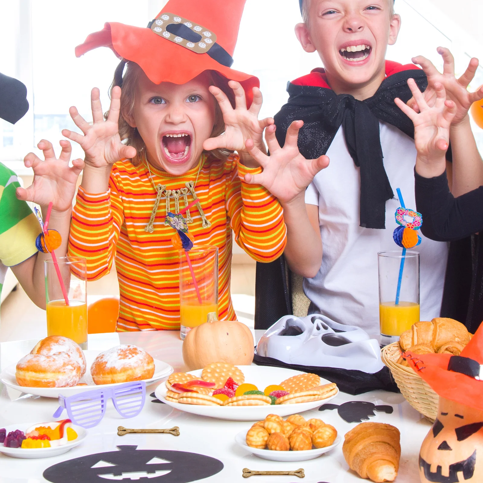 20 шт., декор из искусственной кости, реалистичные искусственные кости, реквизит для розыгрыша, Хэллоуин, имитация ужасов, маленькие кости, подвески, сделай сам, столешница
20 шт., декор из искусственной кости, реалистичные искусственные кости, реквизит для розыгрыша, Хэллоуин, имитация ужасов, маленькие кости, подвески, сделай сам, столешница