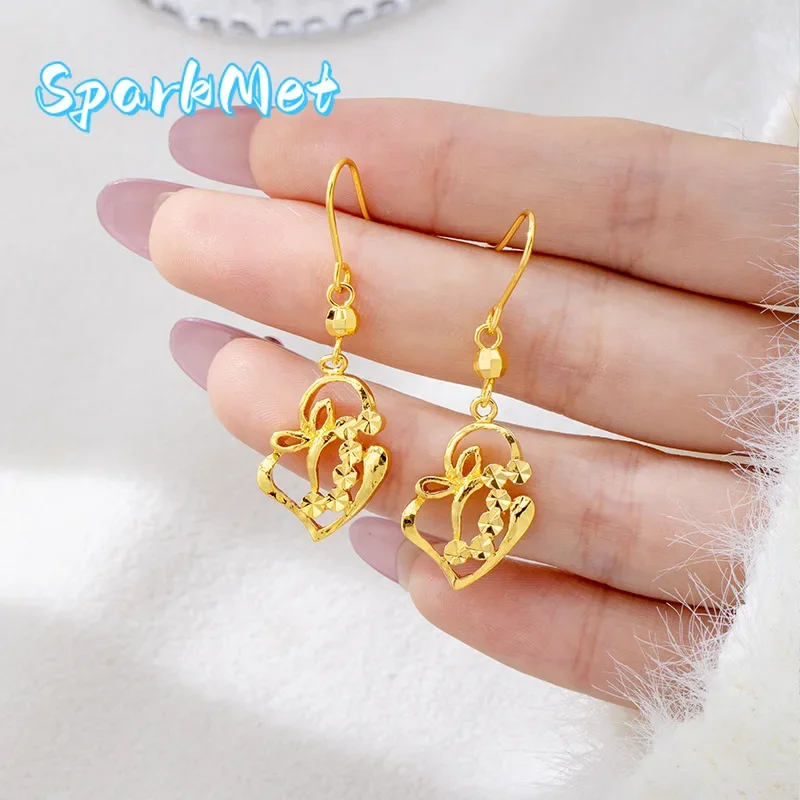 Серьги-крючки Sparkmet с ажурным цветочным узором, женские, из золота 24K AU999 - Ретро-серьги-крючки с цветочным узором, элегантный золотой акцент, идеально подходят для стильных образов.
Серьги-крючки Sparkmet с ажурным цветочным узором, женские, из золота 24K AU999 - Ретро-серьги-крючки с цветочным узором, элегантный золотой акцент, идеально подходят для стильных образов.