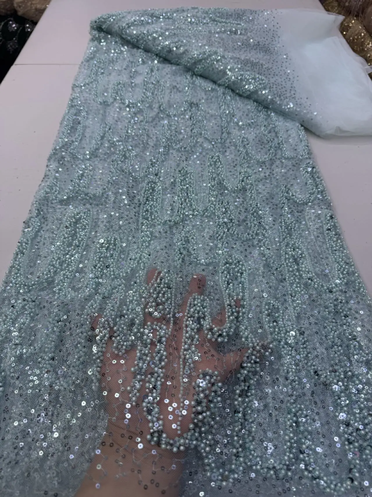 2026 High-Quality African Nigerian Tulle Lace Fabric Sequins Embroidery French Guipure Luxury Wedding Party Dress Beaded 5 Yards
2026 High-Quality African Nigerian Tulle Lace Fabric Sequins Embroidery French Guipure Luxury Wedding Party Dress Beaded 5 Yards