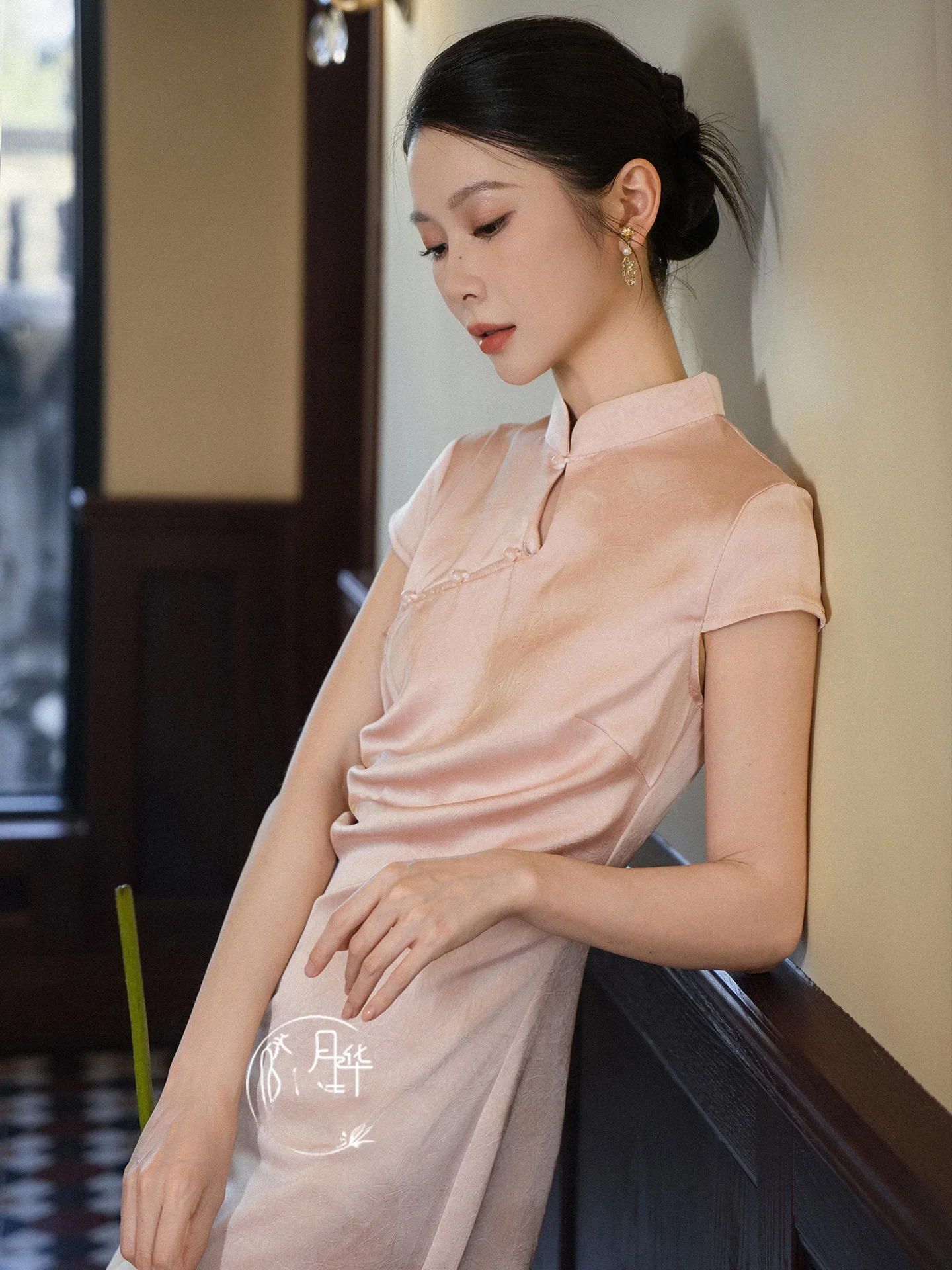 Pink Thin Wedding Dress Vintage Style Breathable Polyester Fiber Short Sleeve Mid-Length Skirt for Engagement And D...
Pink Thin Wedding Dress Vintage Style Breathable Polyester Fiber Short Sleeve Mid-Length Skirt for Engagement And D...