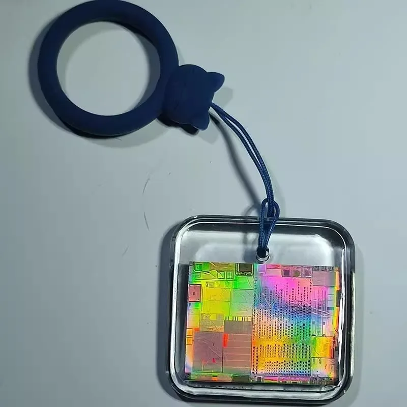 CPU Wafer Keychain, Processor, Memory Epoxy Ornament Intel Amd Research and Teaching Original Chip
CPU Wafer Keychain, Processor, Memory Epoxy Ornament Intel Amd Research and Teaching Original Chip