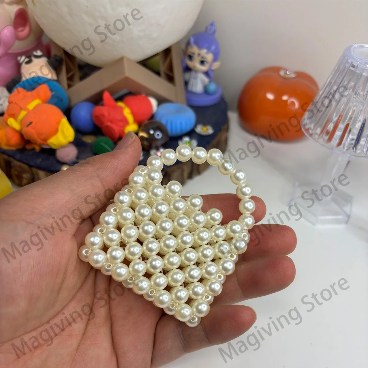 Mini Pearl Bag Design, Bridal Shower Favor, Party Favors for Bridesmaids, Handmade Bag Keychains, Wedding Chocolate Favor
Mini Pearl Bag Design, Bridal Shower Favor, Party Favors for Bridesmaids, Handmade Bag Keychains, Wedding Chocolate Favor