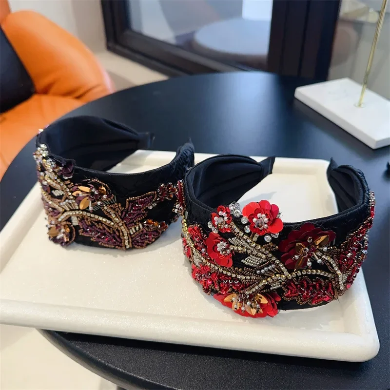 Fashion Baroque Rhinestone Geometric Shape Wide-Sided Personality Prom Hair Accessories Catwalk Bridal Headband
Fashion Baroque Rhinestone Geometric Shape Wide-Sided Personality Prom Hair Accessories Catwalk Bridal Headband