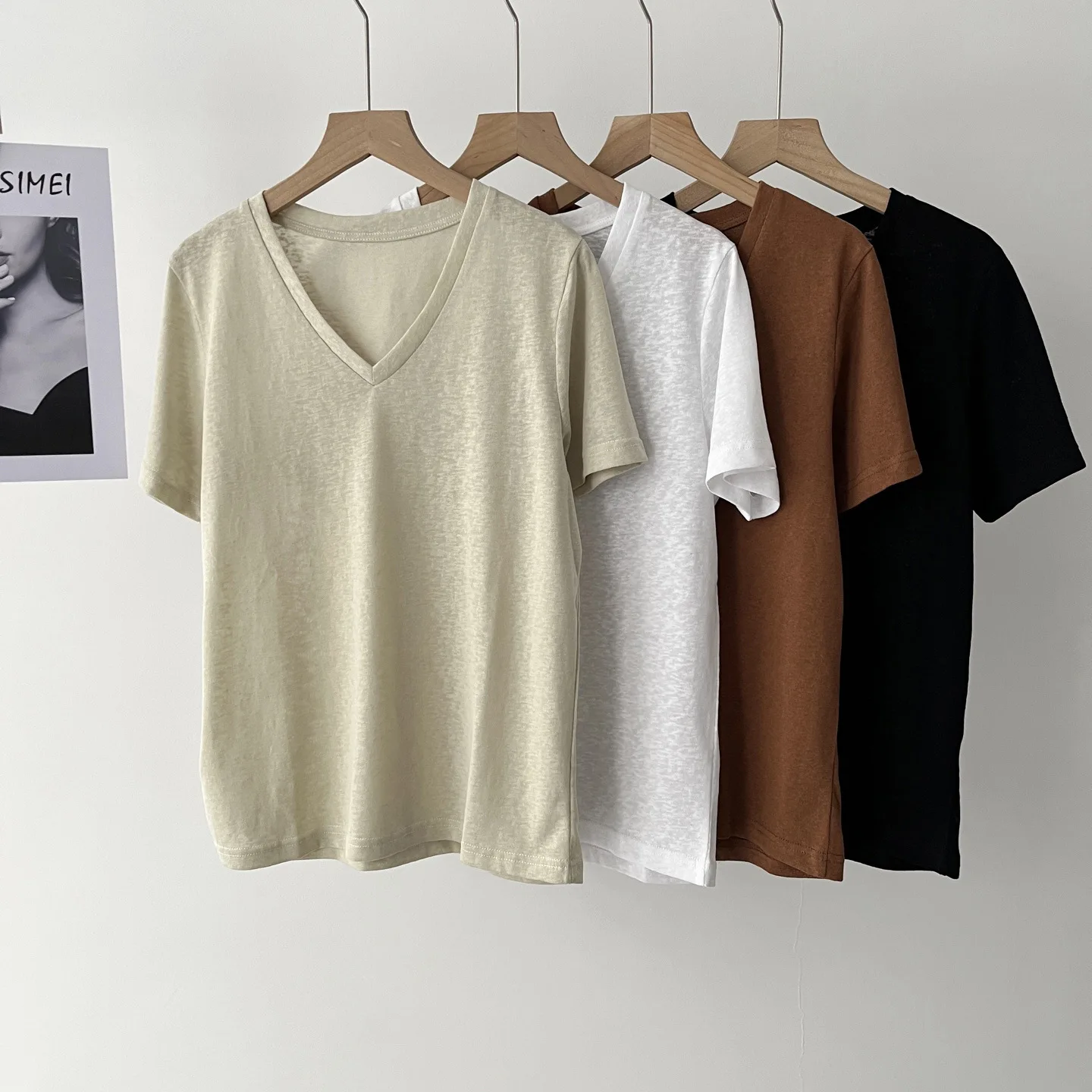 Women's Standard Version V-Neck Linen T-Shirt Short Sleeve Summer New Product 011-0684
Women's Standard Version V-Neck Linen T-Shirt Short Sleeve Summer New Product 011-0684