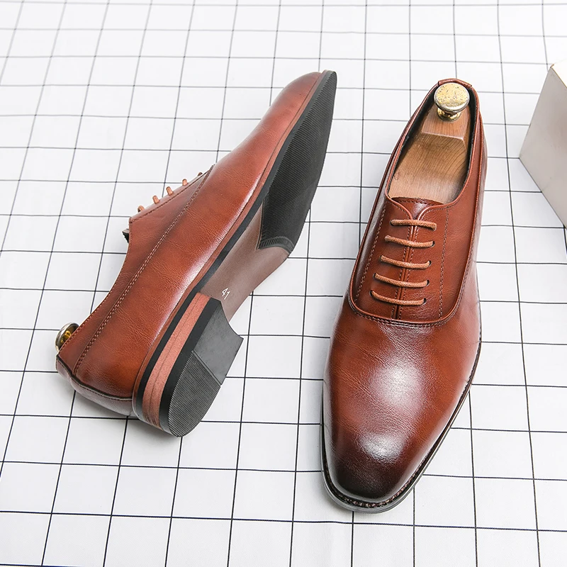 Spring men's fashion business leather shoes British solid color formal Oxford shoes Korean version of all lace-up men's shoes
Spring men's fashion business leather shoes British solid color formal Oxford shoes Korean version of all lace-up men's shoes
